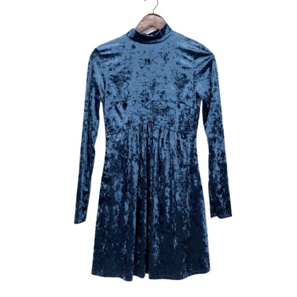 Urbanology Blue Crushed Velvet Long Sleeve Mini Dress Keyhole Back Size Small - Picture 1 of 13